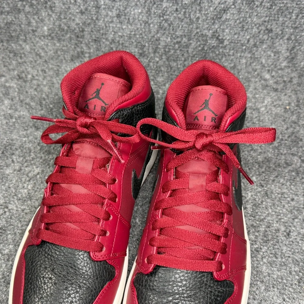 Jordan 1 Retro Mid Shoes Men's 8 Team Red Black Athletic Basketball Sneakers
